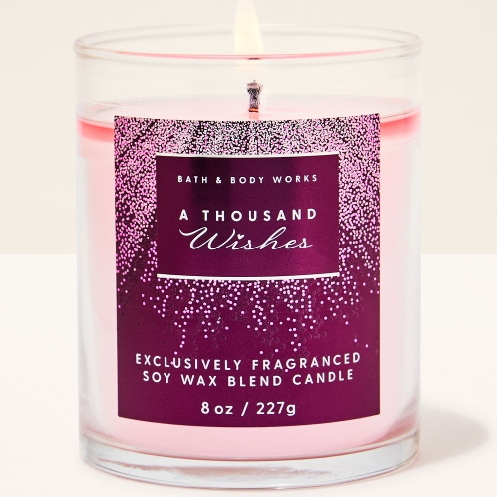 Bath & Body Works A Thousand Wishes Single Wick Candle 8oz NEW - Picture 1 of 2